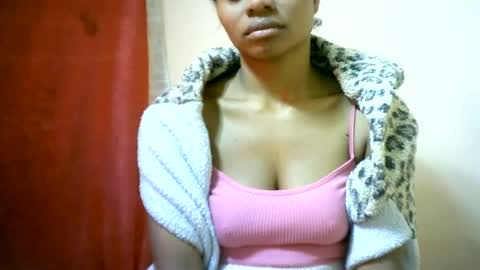 Snapshot of sourayaa chatting on June 2026 06:50:01 PM sourayaa online show from June 2026 06:50:01 PM