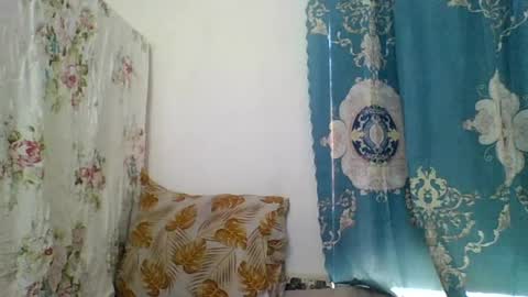 Snapshot of sourayaa chatting on July 2026 06:33:02 AM sourayaa online show from July 2026 06:33:02 AM