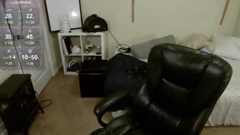 Bunnydathug online show from March 2025 10:45:02 AM