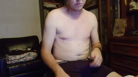 Snapshot of southernblueyes chatting on June 2026 04:48:01 AM Southernblueyes online show from June 2026 04:48:01 AM