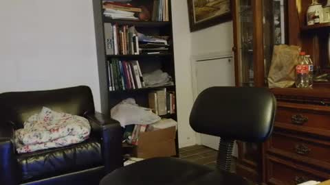 Snapshot of southernblueyes chatting on June 2026 12:13:02 AM Southernblueyes online show from June 2026 12:13:02 AM