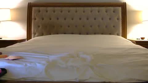 Savannah online show from December 2025 03:55:01 AM