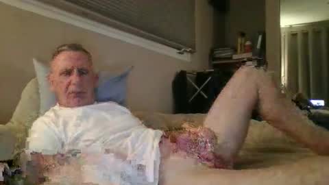 sox1957 online show from February 2026 12:01:01 AM