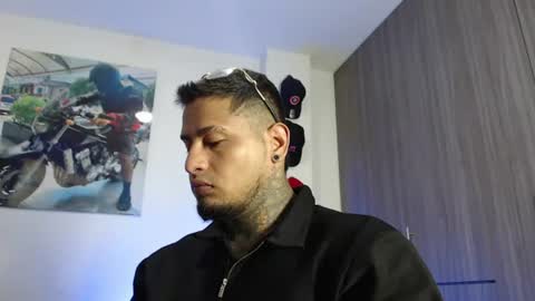soy_apolo online show from June 2026 07:49:01 PM