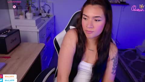 Luisa    online show from February 2026 11:09:01 PM