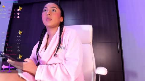 Snapshot of soyjuliana19 chatting on December 2024 08:22:01 PM Juliana online show from December 2024 08:22:01 PM