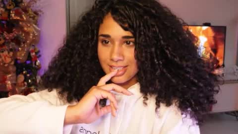 You want to talk to me more personal follow me in My Channel VIP  50 the discount       online show from January 2025 11:06:01 PM