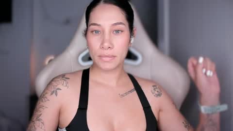 Snapshot of soytulu_ chatting on May 2026 08:15:01 PM brisa s online show from May 2026 08:15:01 PM