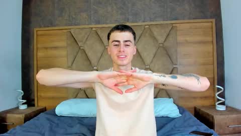 spaceboy_1 online show from March 2026 04:42:01 AM