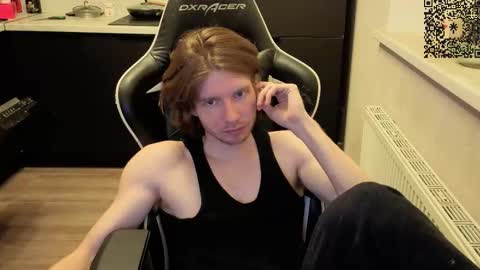 Mike online show from November 2025 10:21:01 PM