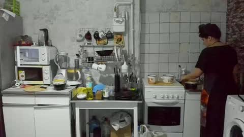 Evgenia online show from April 2026 10:13:02 PM