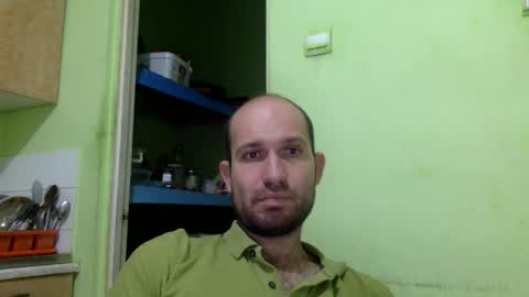 Snaiky online show from November 2025 10:20:02 PM