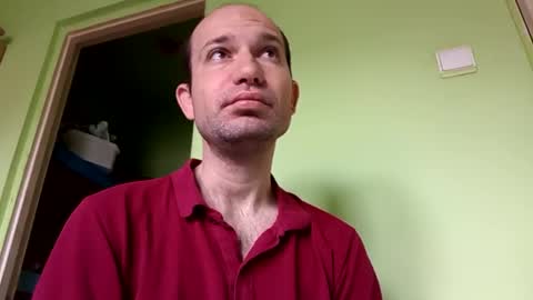 Snaiky online show from March 2026 11:04:01 AM