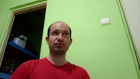 Snaiky online show from April 2026 08:18:01 PM