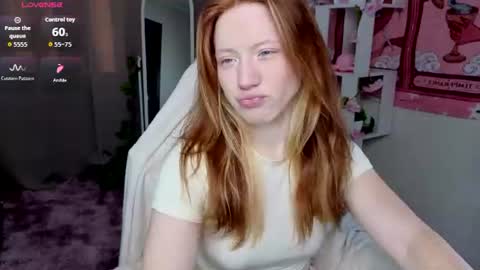 Snapshot of sparky_fox chatting on July 2026 12:18:01 AM Nika online show from July 2026 12:18:01 AM