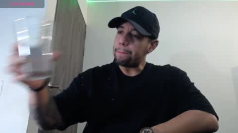 Snapshot of spartacus_cam chatting on January 2025 05:42:02 AM online show from January 2025 05:42:02 AM