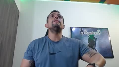 Snapshot of spartacus_cam chatting on September 2025 05:18:02 AM online show from September 2025 05:18:02 AM