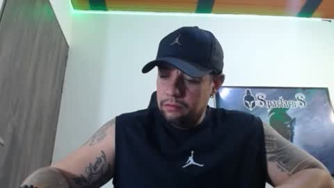 Snapshot of spartacus_cam chatting on October 2025 05:57:02 AM online show from October 2025 05:57:02 AM