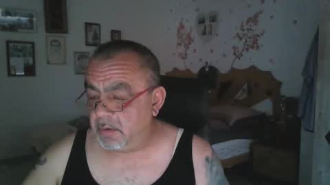 Snapshot of spektor1389 chatting on February 2025 05:30:01 AM spektor1389 online show from February 2025 05:30:01 AM