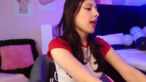 scarlett online show from November 2025 01:22:02 PM