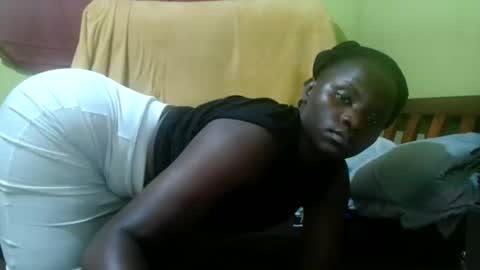 Snapshot of spicy_bella69 chatting on June 2026 06:58:02 AM spicy_bella69 online show from June 2026 06:58:02 AM