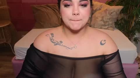 spicycarlaxx online show from April 2026 07:27:02 PM