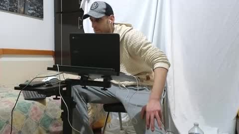 Marco. When Im offline you can view premium content in bio online show from February 2025 08:11:02 PM