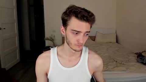 Snapshot of spider___man chatting on May 2026 06:35:02 PM Spidey online show from May 2026 06:35:02 PM