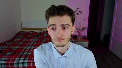 Snapshot of spider___man chatting on May 2026 03:41:02 PM Spidey online show from May 2026 03:41:02 PM