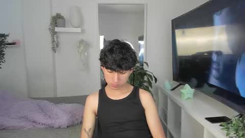 Snapshot of spider_baby_ chatting on December 2025 08:14:01 PM spider_baby_ online show from December 2025 08:14:01 PM