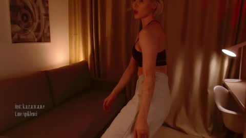 Elizabeth online show from February 2025 05:50:01 PM