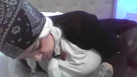 Vanessa Spade online show from January 2025 09:55:01 AM