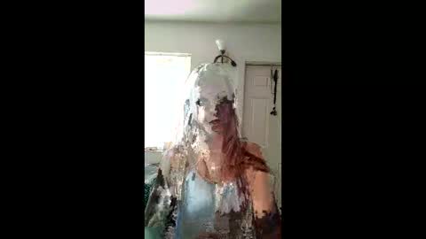 Snapshot of spinwithus chatting on May 2026 01:52:01 PM Rose online show from May 2026 01:52:01 PM