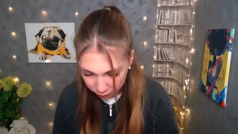 Snapshot of sport_tall_karina chatting on January 2025 08:43:02 AM Karina online show from January 2025 08:43:02 AM