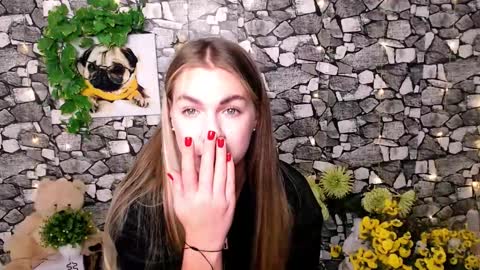 Snapshot of sport_tall_karina chatting on October 2025 08:57:02 AM Karina online show from October 2025 08:57:02 AM