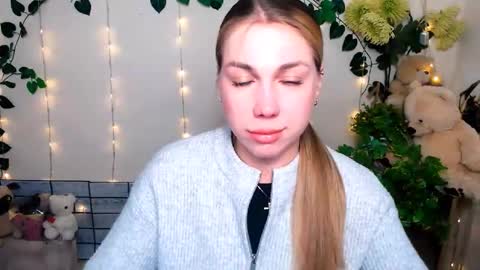 Karina online show from March 2026 08:53:02 AM