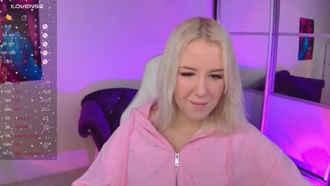 Snapshot of springajara chatting on October 2025 06:36:01 AM Vetta online show from October 2025 06:36:01 AM