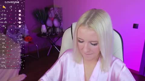 Snapshot of springajara chatting on November 2025 01:02:01 PM Vetta online show from November 2025 01:02:01 PM