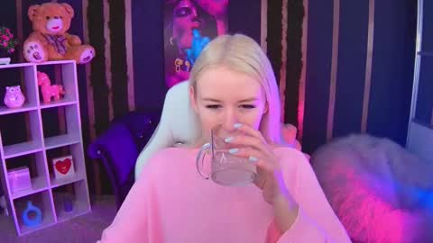 Snapshot of springajara chatting on December 2025 06:08:02 AM Vetta online show from December 2025 06:08:02 AM