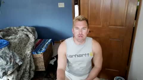 Snapshot of spun_redneck chatting on March 2026 04:46:01 PM Spun Redneck online show from March 2026 04:46:01 PM