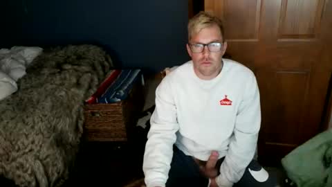 Snapshot of spun_redneck chatting on April 2026 09:10:01 AM Spun Redneck online show from April 2026 09:10:01 AM