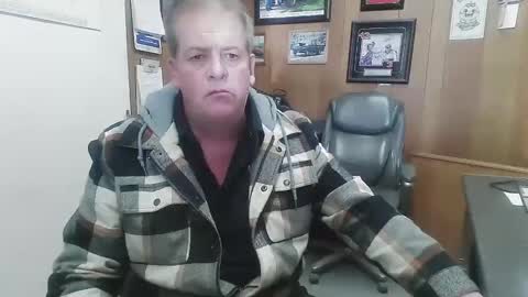 Snapshot of spyder719 chatting on March 2025 03:02:01 PM spyder719 online show from March 2025 03:02:01 PM