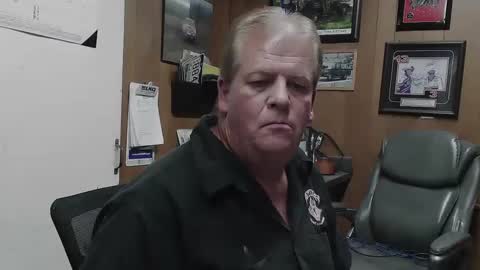 Snapshot of spyder719 chatting on September 2025 12:10:02 AM spyder719 online show from September 2025 12:10:02 AM