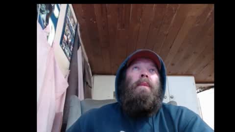 Snapshot of squegly chatting on December 2024 09:42:01 AM Bryan online show from December 2024 09:42:01 AM