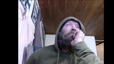 Snapshot of squegly chatting on October 2025 06:48:01 AM Bryan online show from October 2025 06:48:01 AM