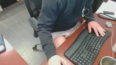 make me cum c2c talk to me online show from February 2025 09:25:02 PM