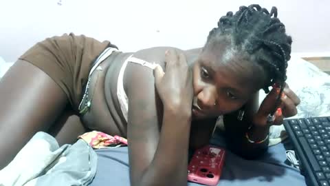 squirtypussie online show from July 2026 04:37:01 AM