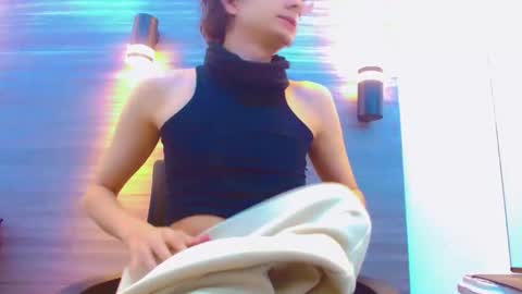 Snapshot of sr_bonnyethan chatting on June 2026 01:11:01 PM ethan online show from June 2026 01:11:01 PM