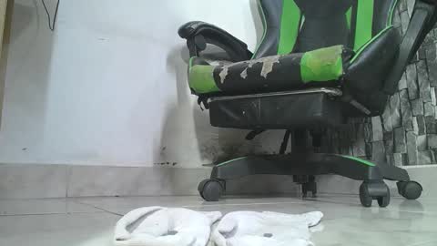 sr master cum its my old account online show from December 2025 07:53:02 PM