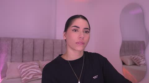 samantha online show from November 2025 07:13:02 PM